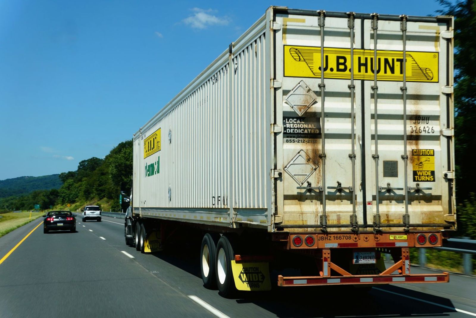 Tighter truck capacity, not stronger demand, driving freight recovery: J.B. Hunt