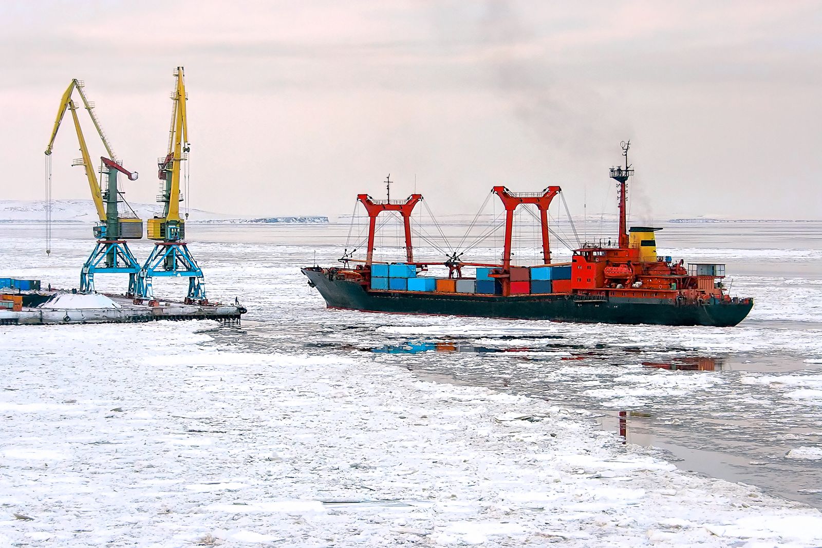 Arctic service offers speedy China-Europe transits