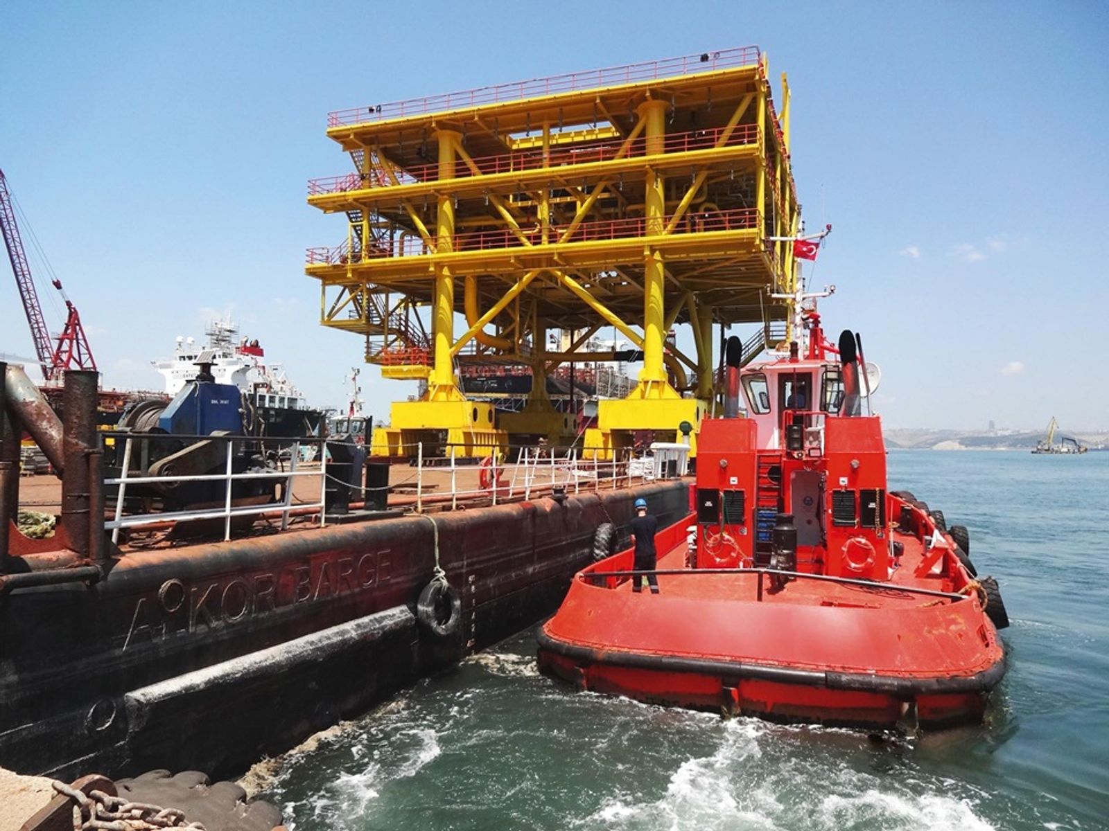 Fragmented equipment sector raises new risks for project logistics