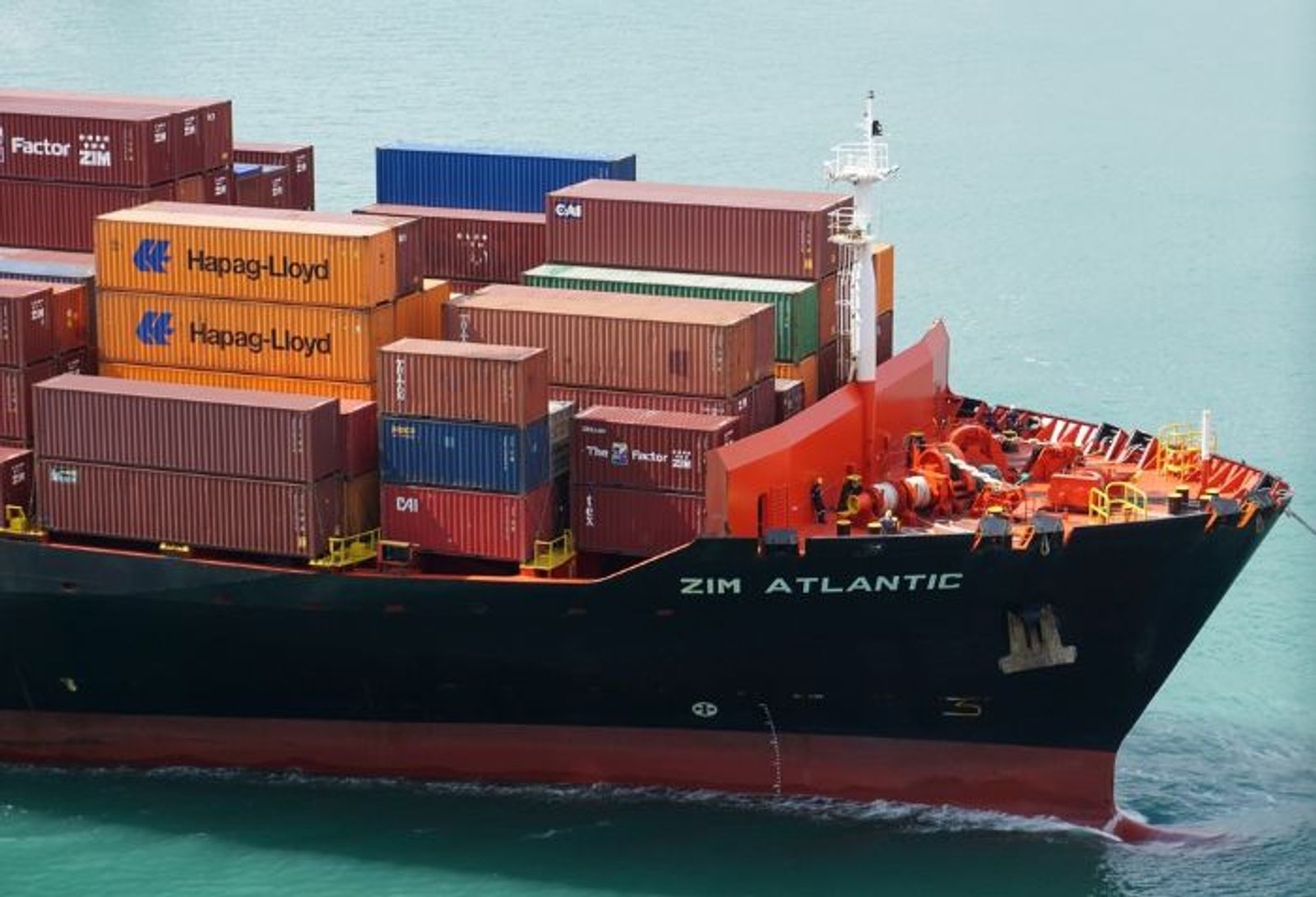 Zim expects strong H2 after locking in second-quarter gains